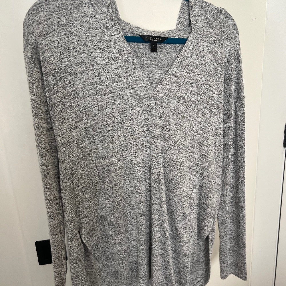 Banana Republic LUXE sweater